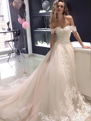 Sweet A-Line Off-Shoulder Lace Wedding Dress