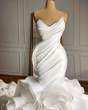 Luxurious Mermaid Strapless Ruffle Long Train Wedding Dress