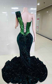 Emerald Peak Mermaid Prom Gown with Glittering Basqued Bodice and Sequin Flare