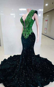 Emerald Peak Mermaid Prom Gown with Glittering Basqued Bodice and Sequin Flare