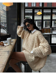 Ribbed Cabe Knit Loose Pullover Sweater