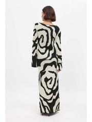 Knitted Colorblock Trumpet Sleeve Maxi Dress