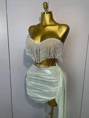 Renee wearing a sparkly beading strapless luxury mini dress for prom night.