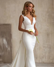 Elegant V Neck Mermaid Satin Wedding Dresses With Big Bow Backless