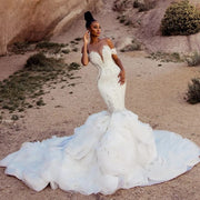 Sexy Mermaid Wedding Dresses Exquisite Crystal Beading Off The Shoulder Ruffles Train Bride Gowns Robe De Mariée L28W