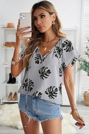 Khaki V-neck Short Sleeve Fashion Print Fantasy Fluttering Blouse