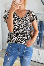 Khaki V-neck Short Sleeve Fashion Print Fantasy Fluttering Blouse