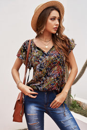 Khaki V-neck Short Sleeve Fashion Print Fantasy Fluttering Blouse