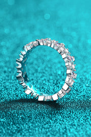 Chasing Love 925 Sterling Silver Moissanite Ring